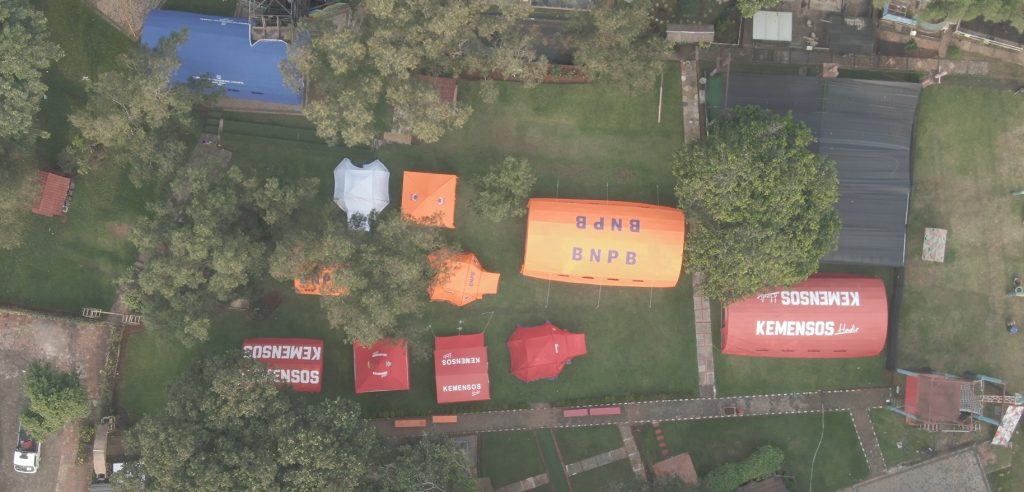 tenda pengungsi